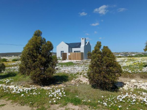 Silver Oaks Luxury Guest Cottage